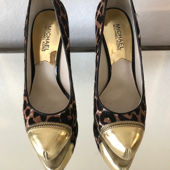 Michael Kors Cheetah haircalf heels size 7 - Picture 3 of 8